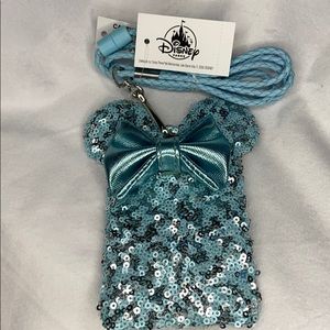 Disney parks ID Holder